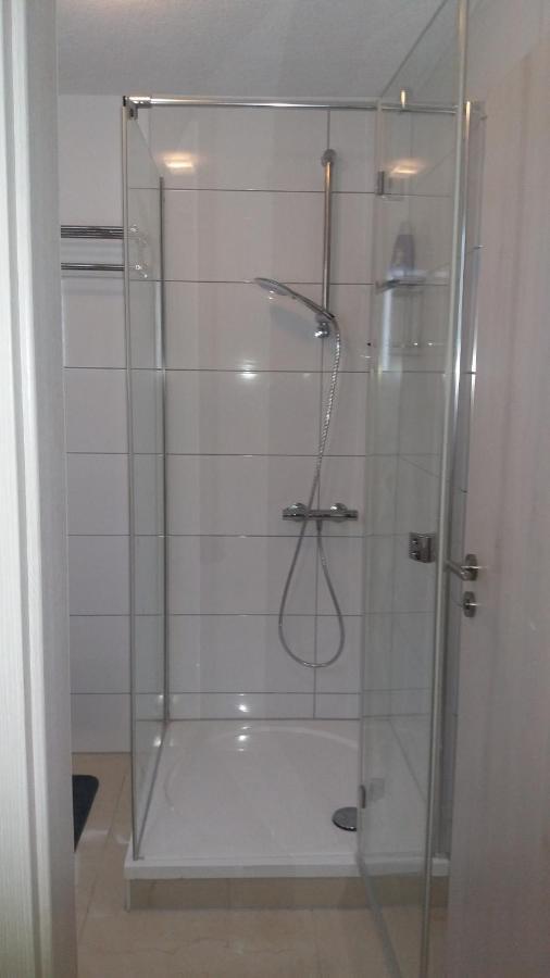 Seewald Gruener Baum - Ruhig & 3X Getrennte Zimmer-2X Boxspringbett Фрідріхсгафен Екстер'єр фото