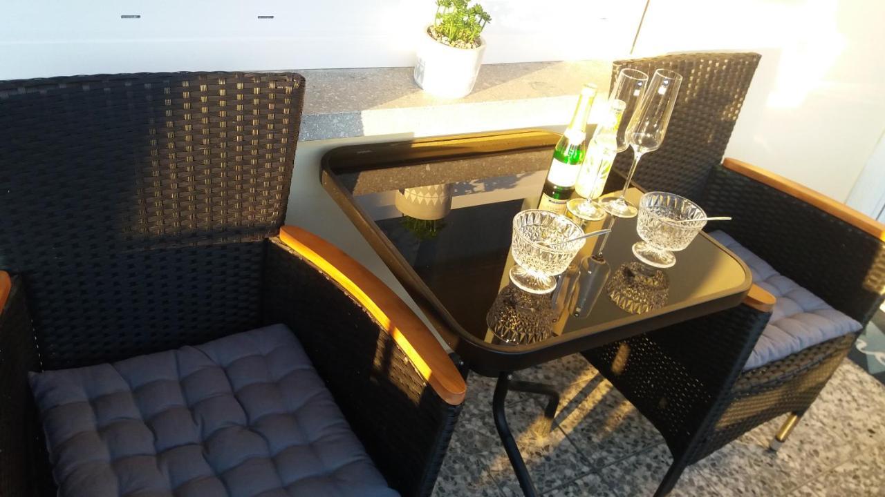 Seewald Gruener Baum - Ruhig & 3X Getrennte Zimmer-2X Boxspringbett Фрідріхсгафен Екстер'єр фото